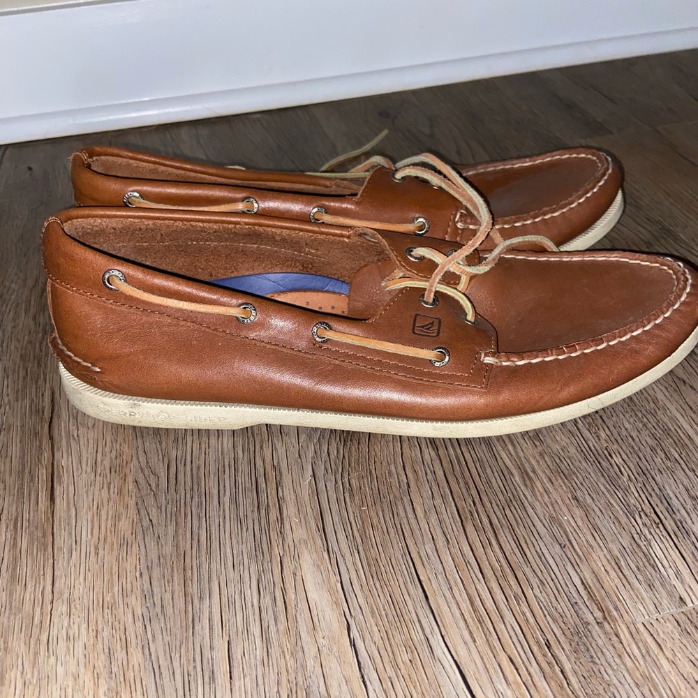 Sperry’s Size 13
